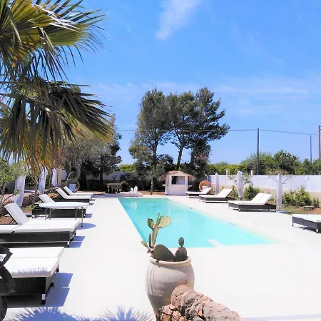 Marina Hotel
